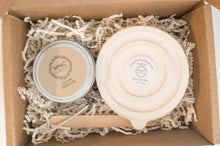 Load image into Gallery viewer, Our refill kit container is made from 100 % biodegradable corn starch, BPA free, Non-GMO, PVC Free, and is microwave safe.  It’s important to us here at MNC Candle Co. to use non-toxic, sustainable, and eco-friendly products.
